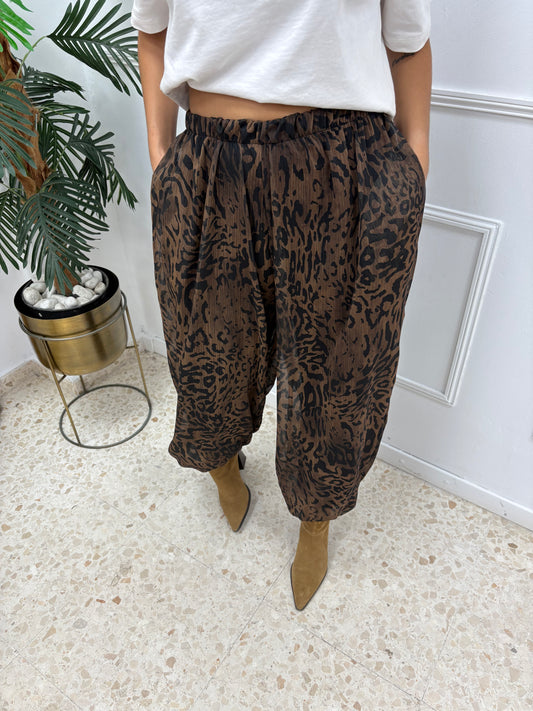 PANTALÓN BOMBACHO ANIMAL PRINT