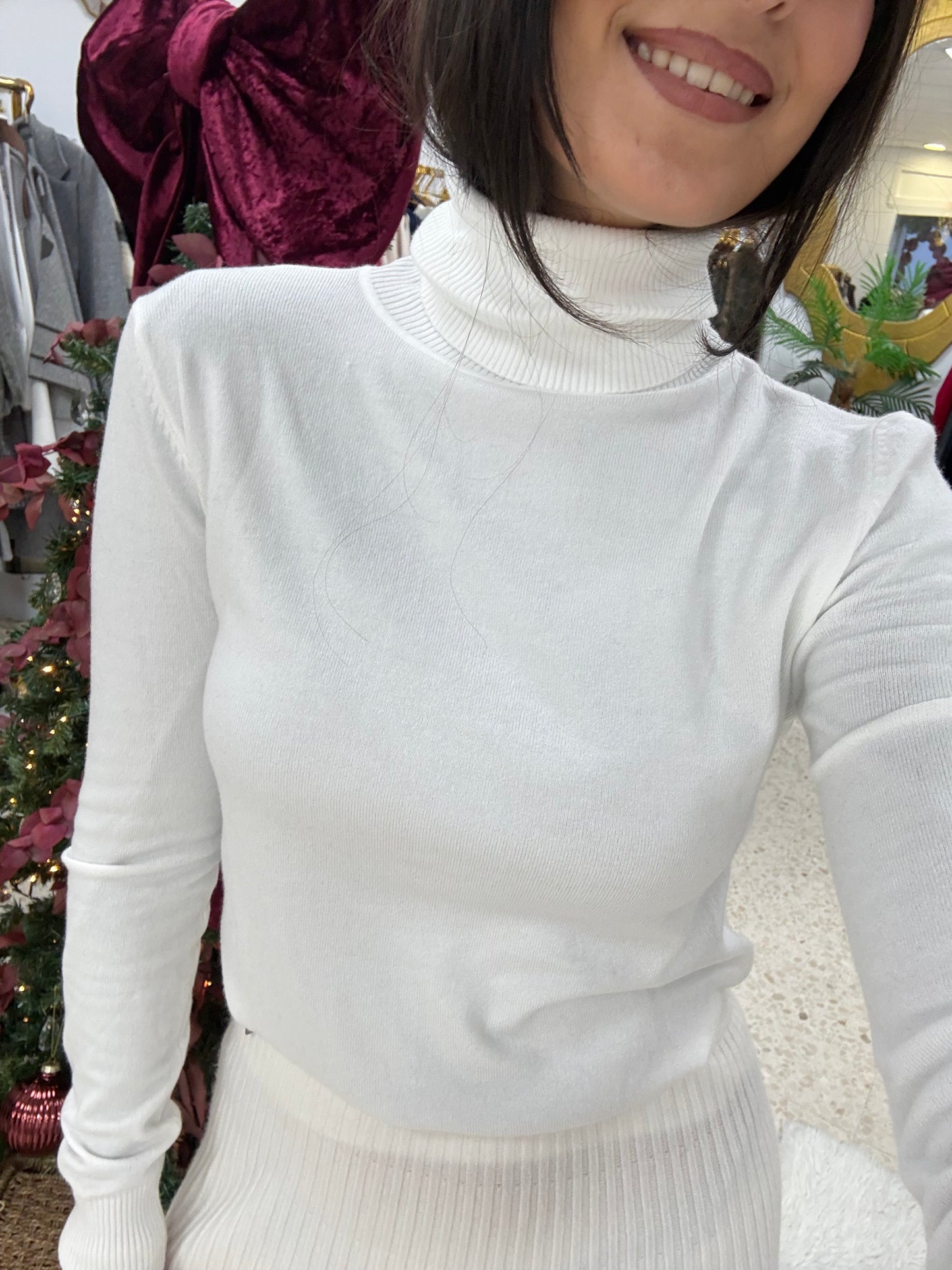 JERSEY BÁSICO CUELLO BLANCON