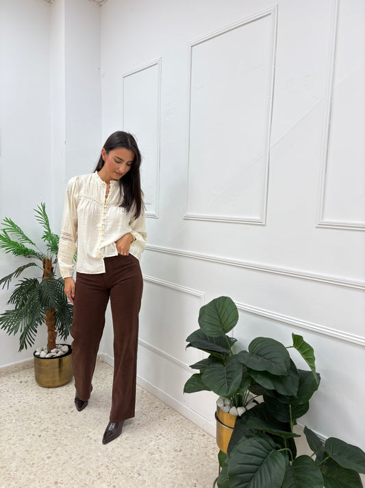 PANTALÓN MARRÓN