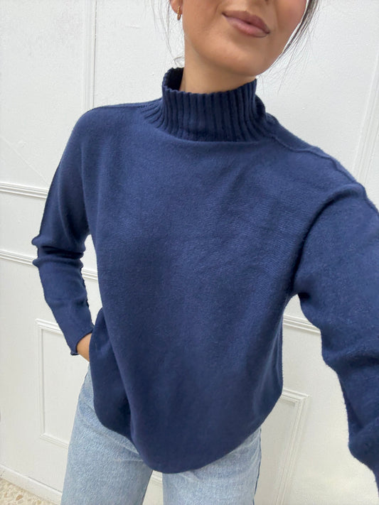 JERSEY BÁSICO CUELLO AZUL