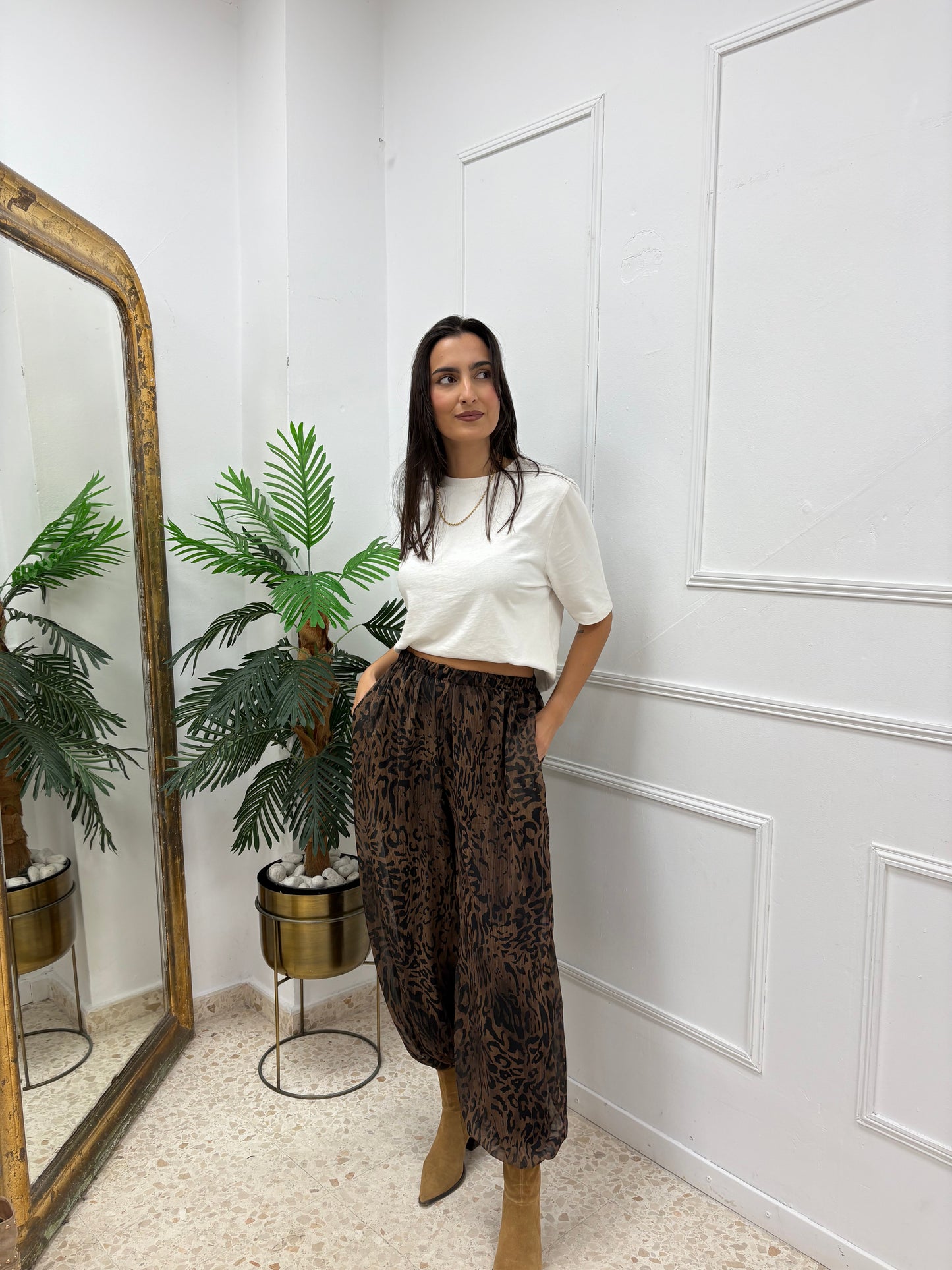 PANTALÓN BOMBACHO ANIMAL PRINT