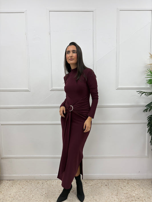 VESTIDO HEBILLA BURDEOS