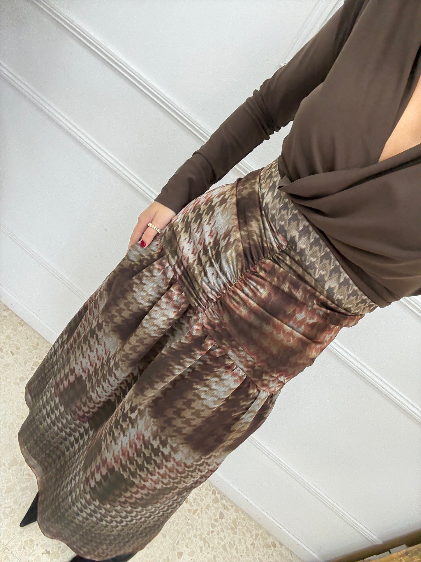 FALDA ARETUSA MARRÓN