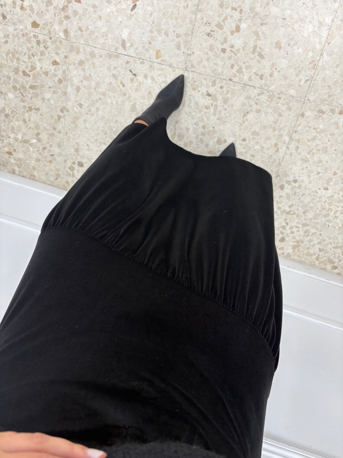 FALDA TERCIOPELO ASIMÉTRICA